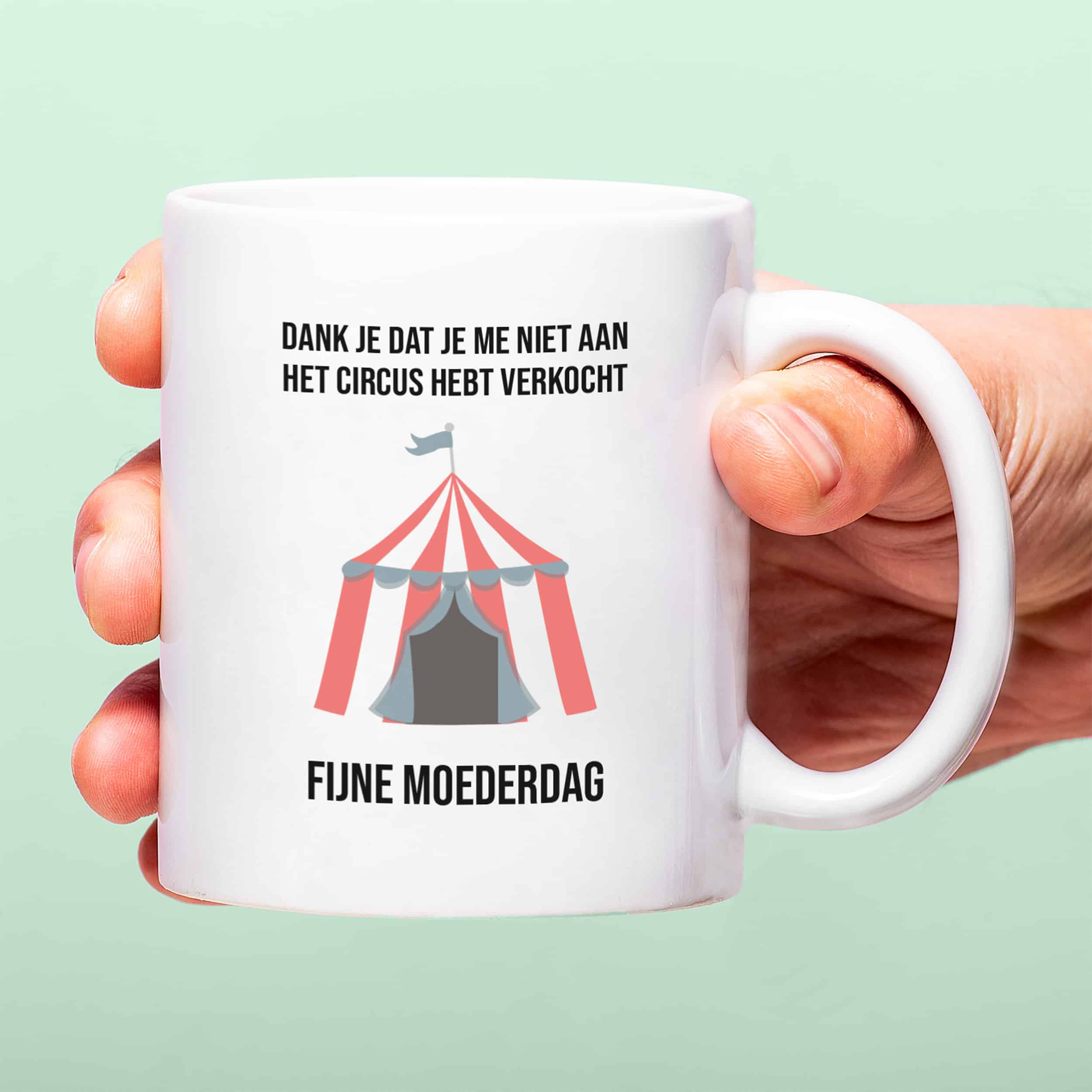 Mok met Tekst ‘’Dank je dat je me niet aan het circus hebt verkocht’’ | Materiaal: Keramiek | 33 cl | Mok met Tekst | Koffie Mok | Grappige Cadeau | Vaatwasser bestendig | Humor | Mok met grappige tekst