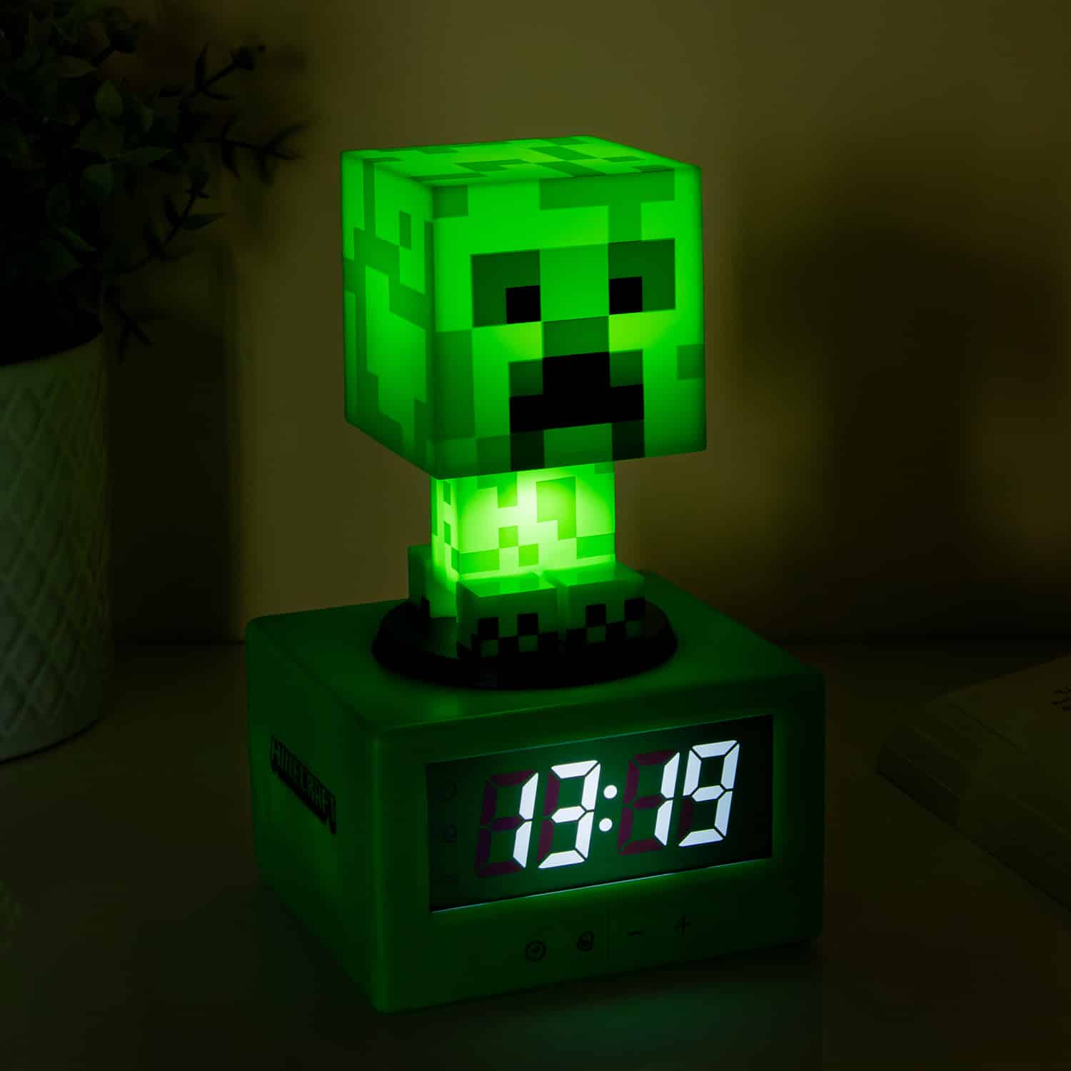 Minecraft Creeper wekker met nachtlampje