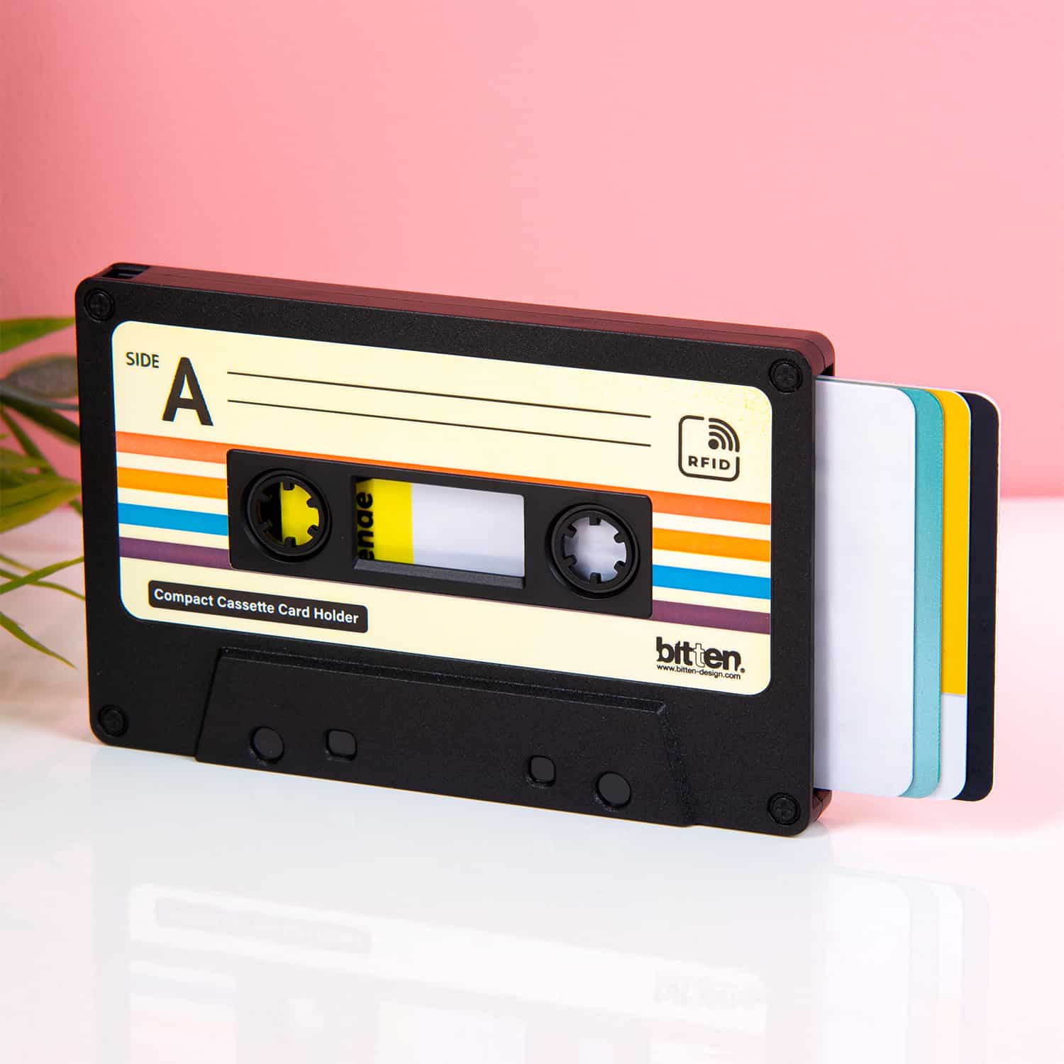 Cassettebandje kaarthouder