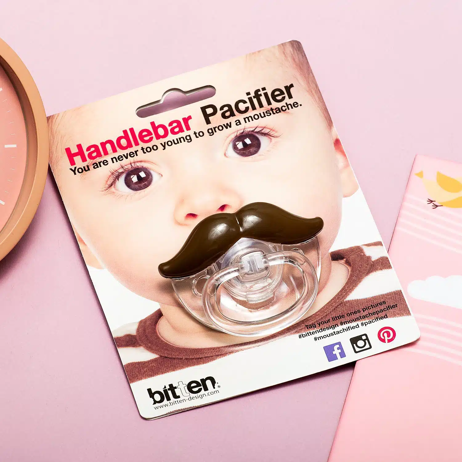 Fopspeen met snor - Bruin (handlebar)