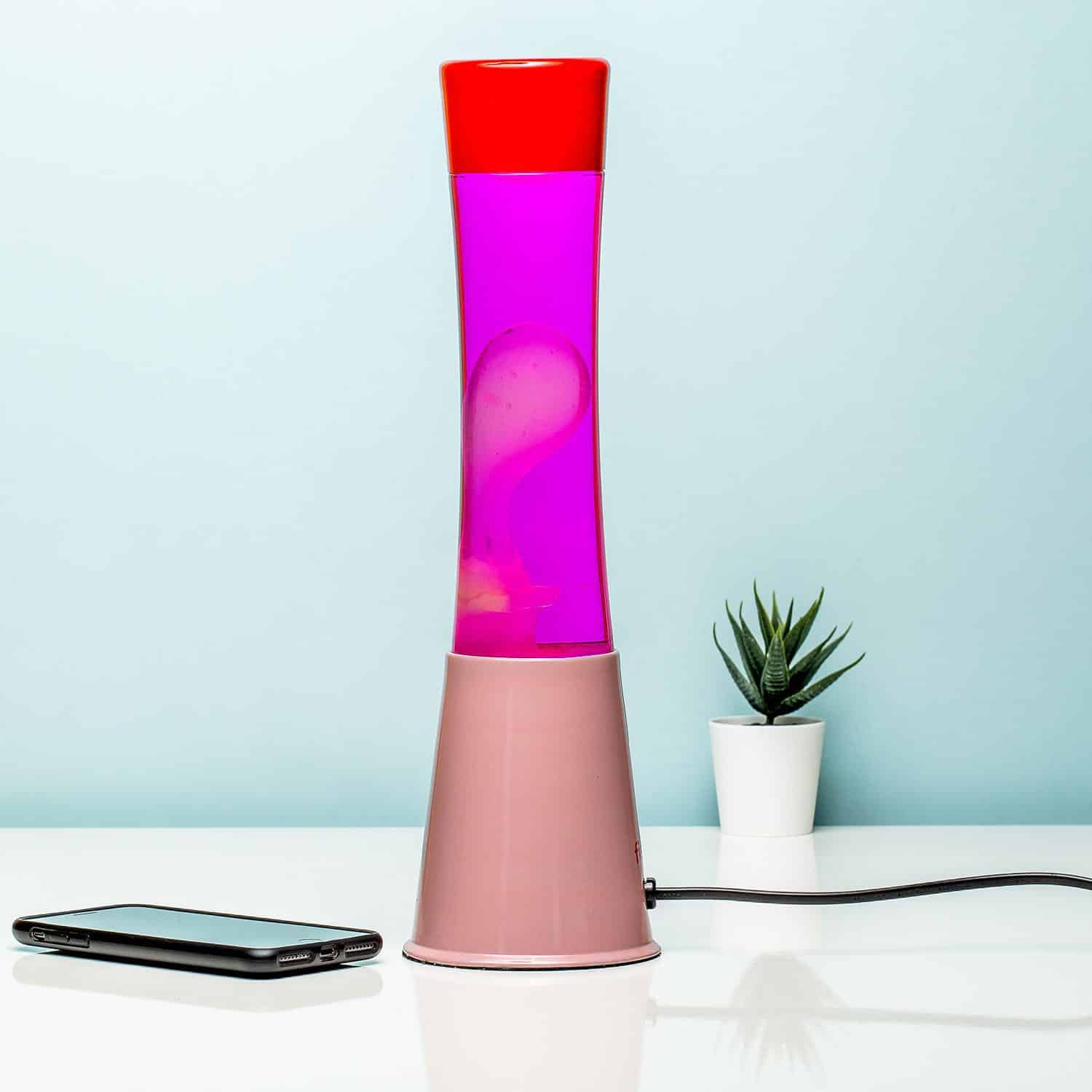 Lavalamp roze met roze vloeistof en witte lava