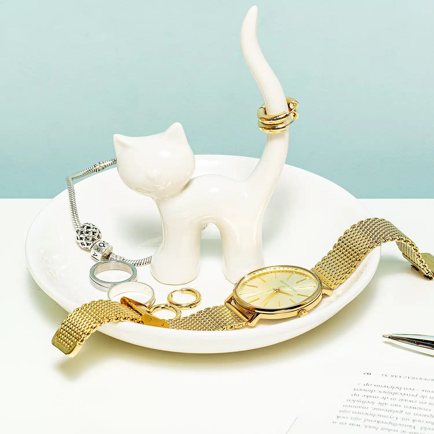 Kat sieradenschaaltje