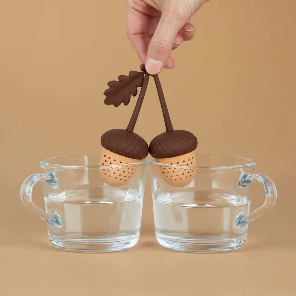 Eikel tea infuser