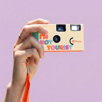 Wegwerpcamera - I'm Not a Tourist