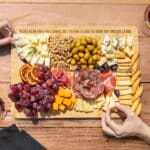 Houten borrelplank met vakjes