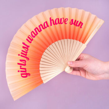 Houten waaier Girls just wanna have sun