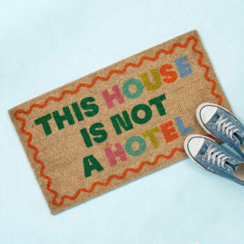 This House is Not a Hotel deurmat